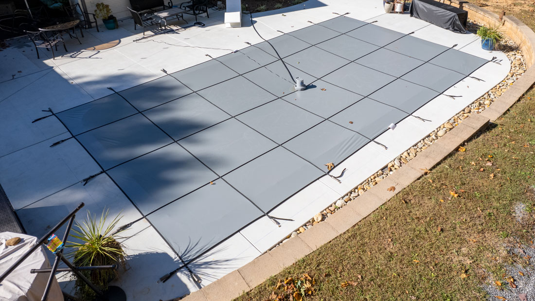 Hydra-Heavy-Solid-Safety-Cover-Gray-3