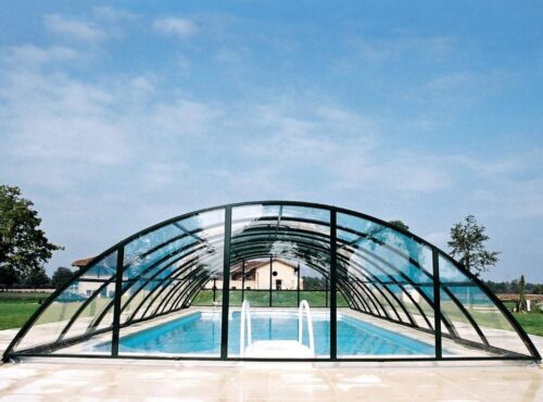 Universe Pool Enclosure