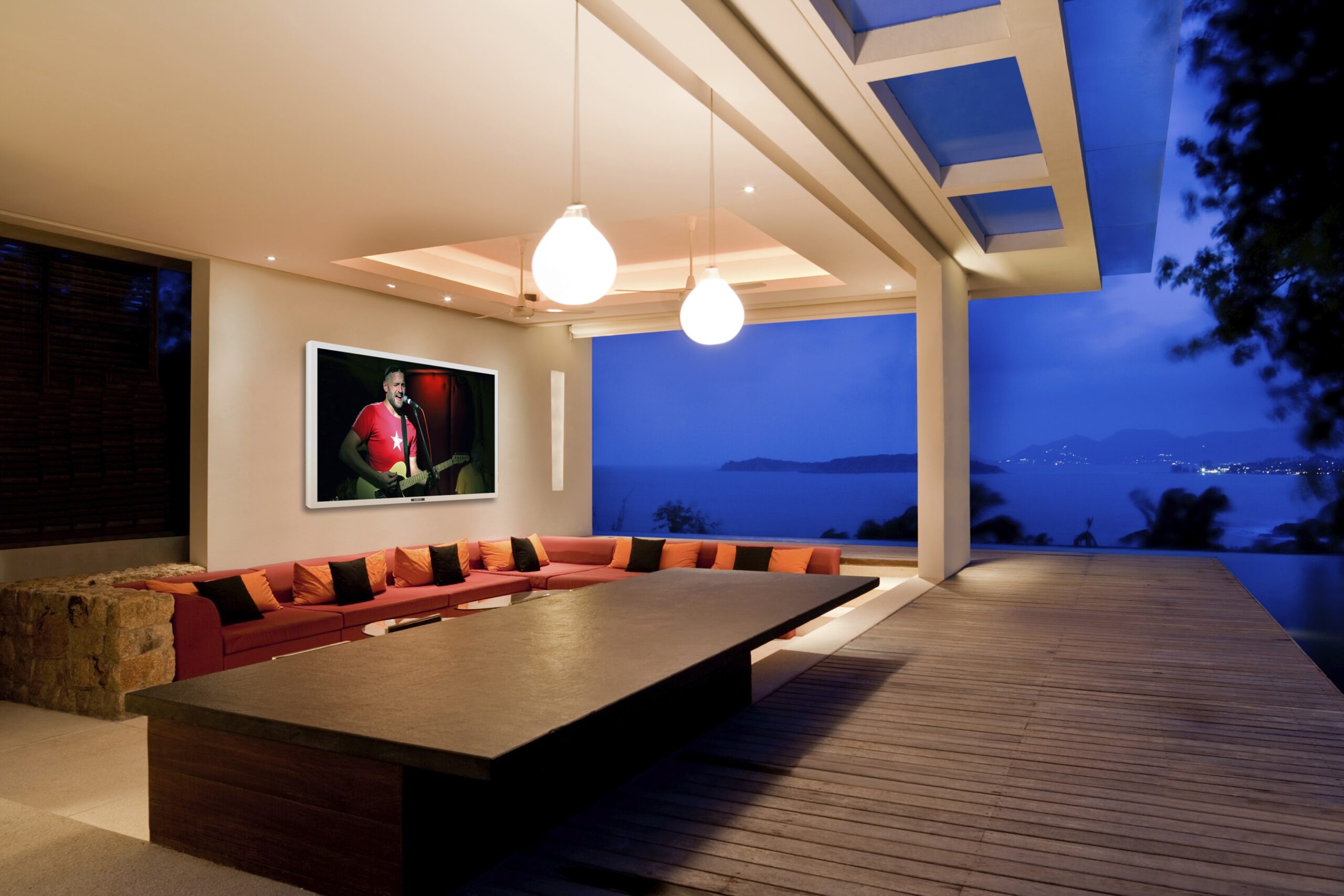 SunBriteTV Signature Series 4K Ultra HD Partial Sun Outdoor TV