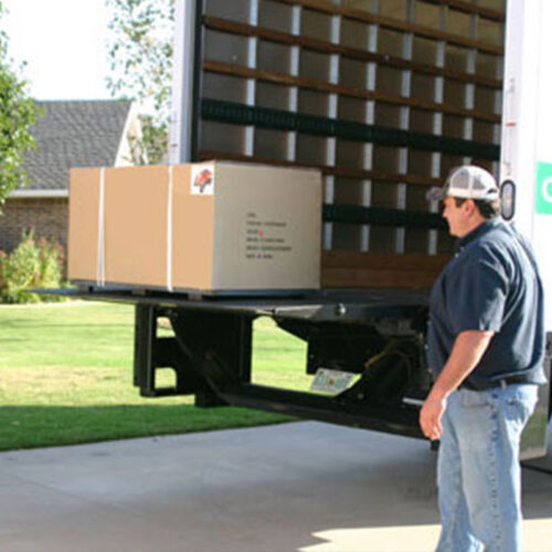 Lift-Gate-Service-Above-Ground-Pool