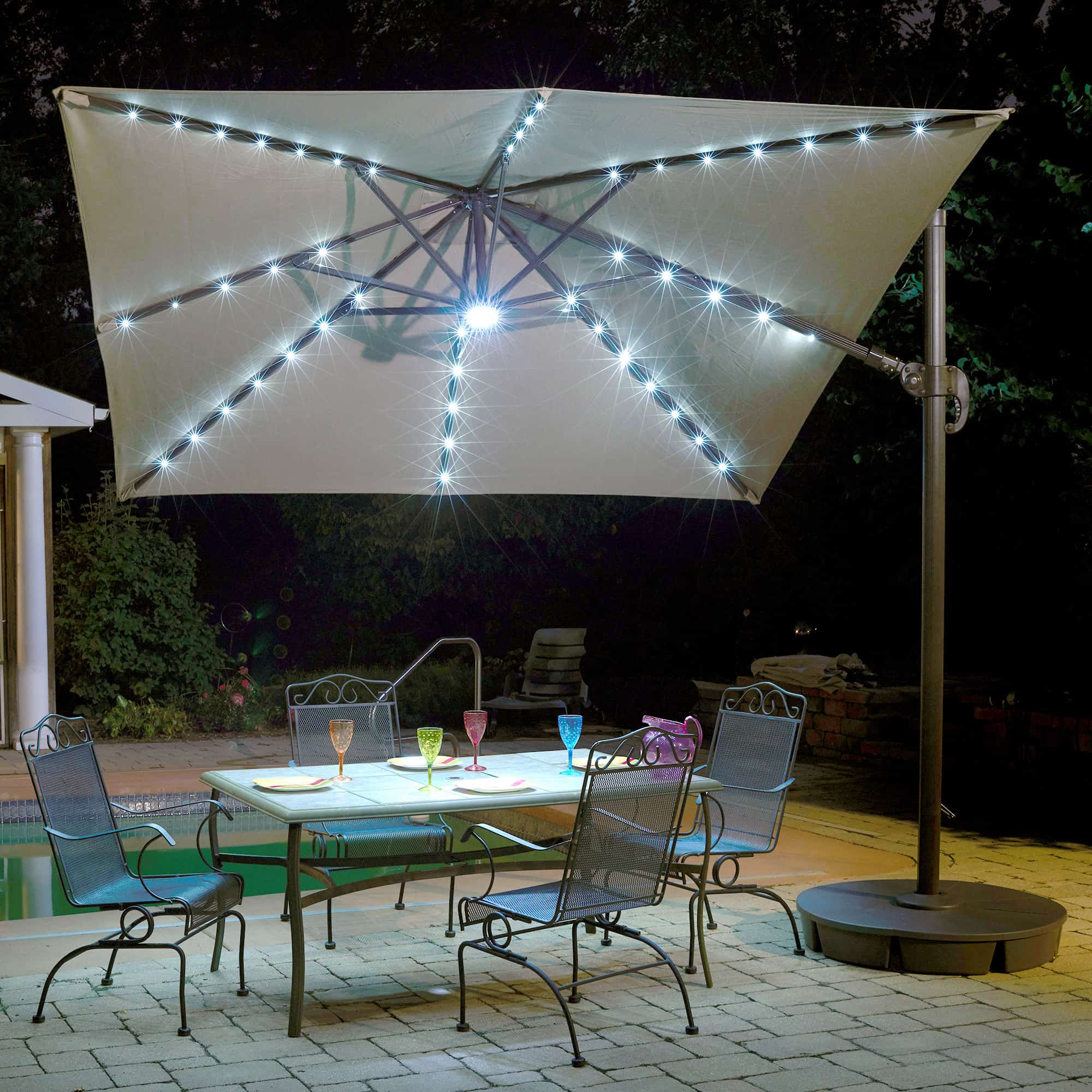 Santorini II Fiesta 10-ft Square Cantilever Solar LED Umbrella in Sunbrella Acrylic