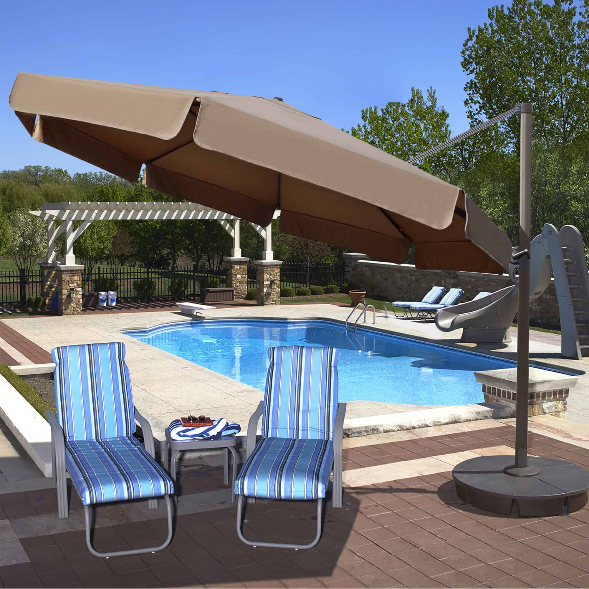 Victoria 13-ft Octagonal Cantilever Patio Umbrella with Valance in Sunbrella Acrylic