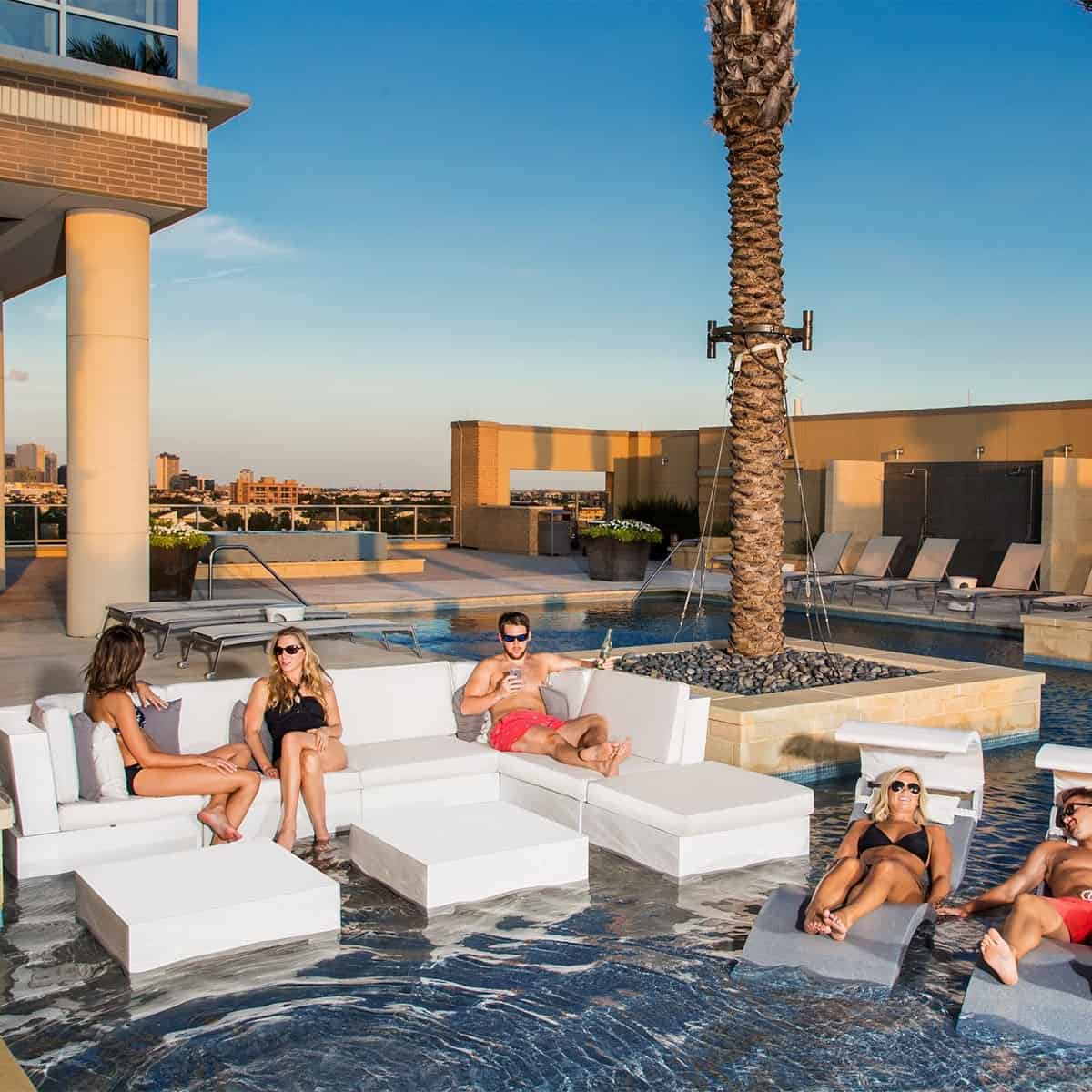 Ledge Lounger Signature Sectional Endcap - Image 3