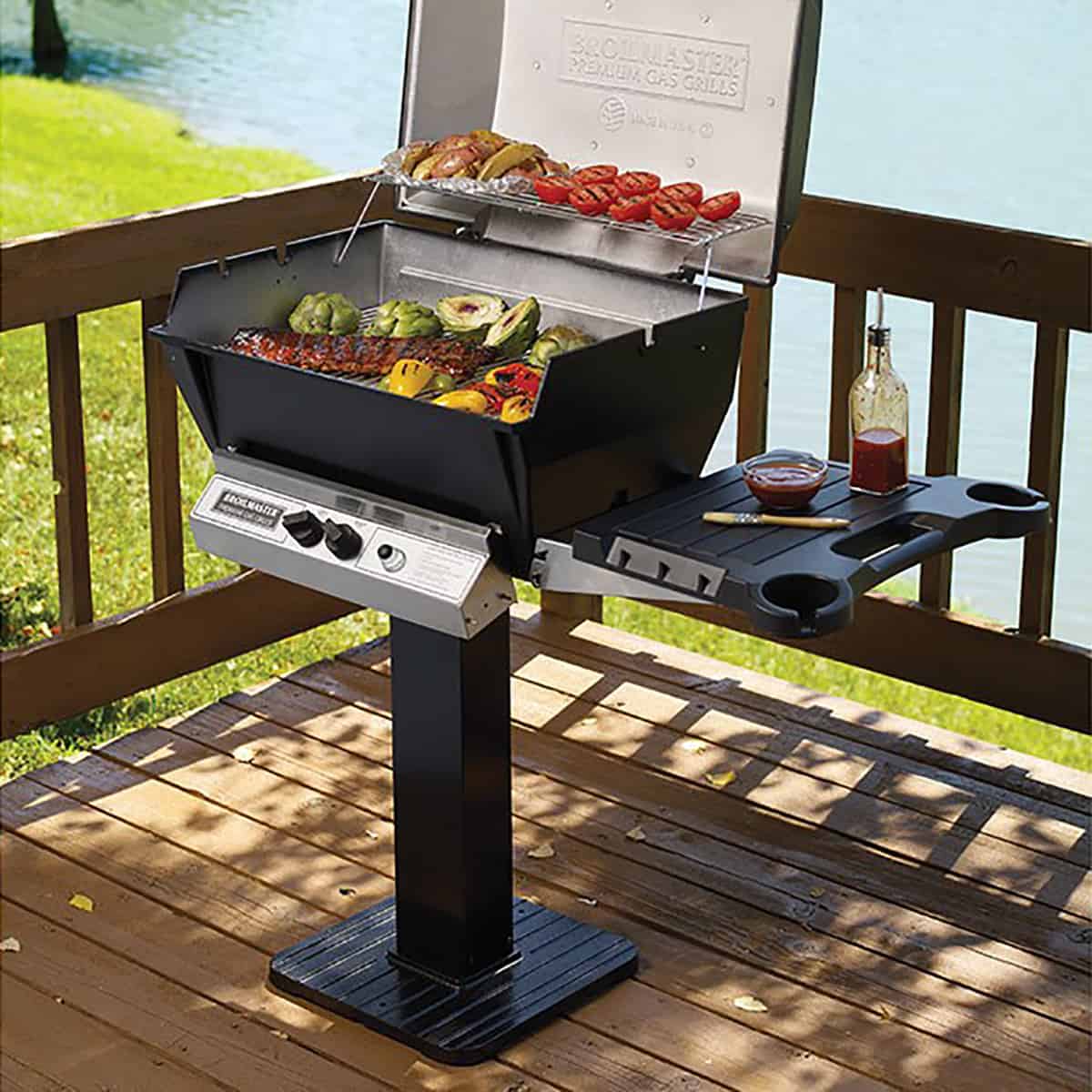 Broilmaster H4PK2N 24-Inch Deluxe Patio Post Gas Grill