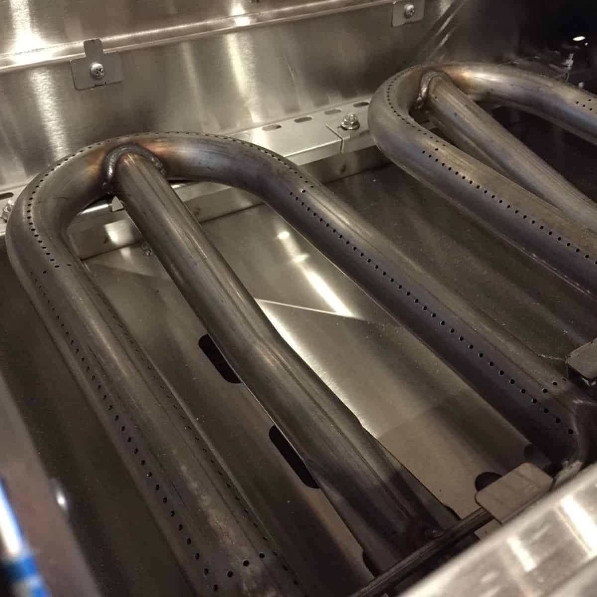 Delta Heat 32-Inch 3-Burner Built-In Gas Grill