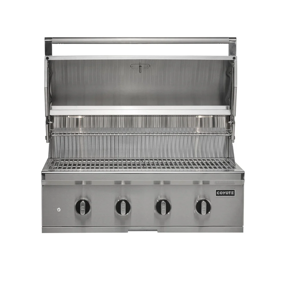 Coyote CL-Series 42" 5-Burner Built-In Gas Grill - Image 2