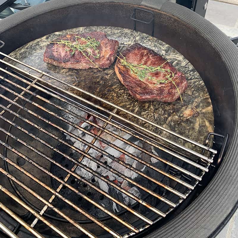 Kamado Joe Classic Joe Half Moon Soapstone