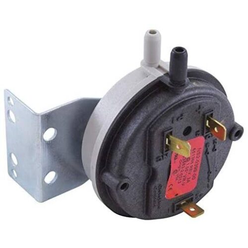 Raypak 008135F Air Pressure Switch 1