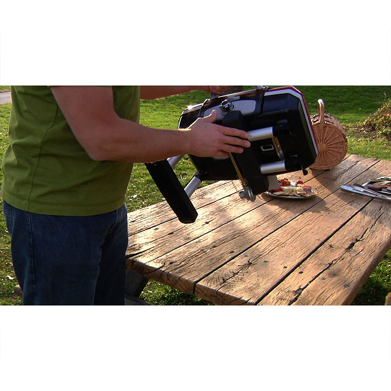 Cuisinart Red Petit Gourmet Tabletop Portable Gas Grill