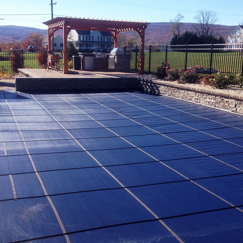 18’6″ x 36’6″ GLI Secur-A-Pool Mesh GRECIAN Safety Cover with Center End Step