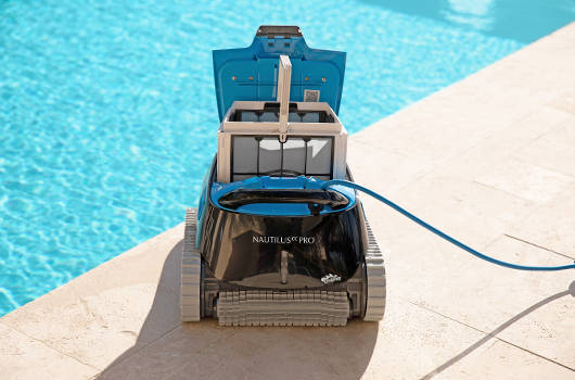 Dolphin Nautilus CC Pro Robotic Pool Cleaner 6