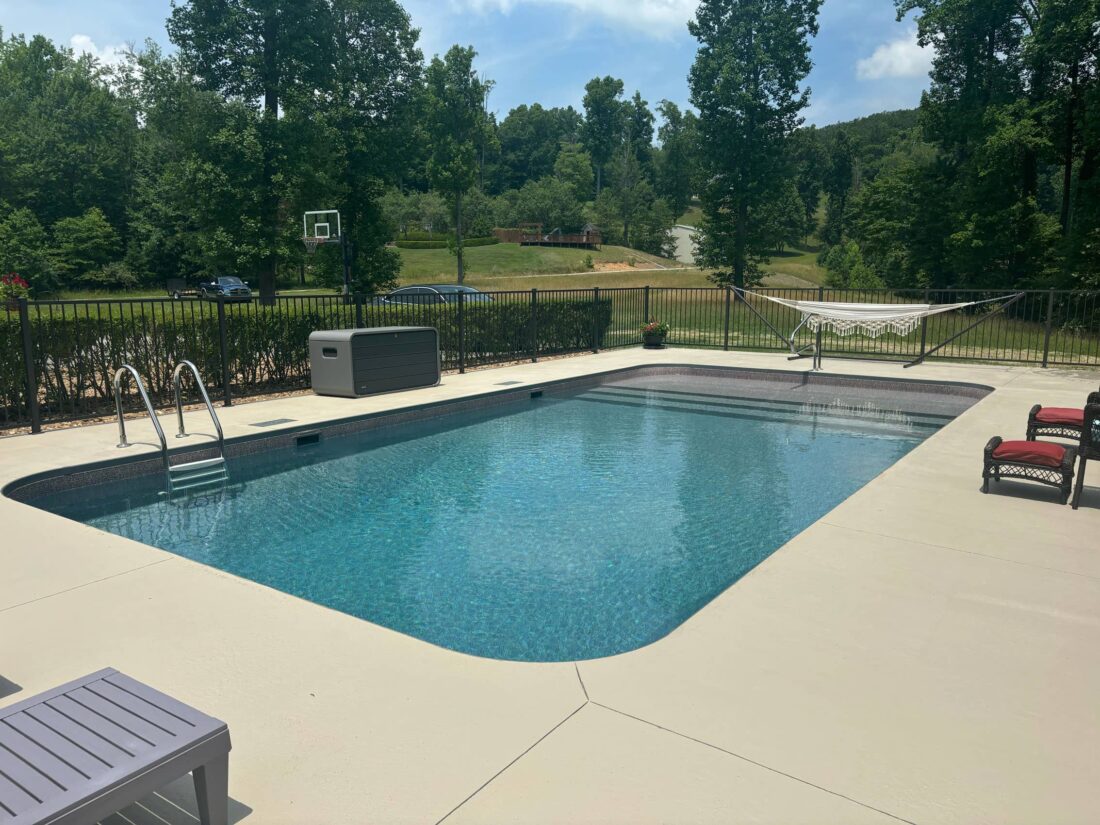 swimming pool kit installation