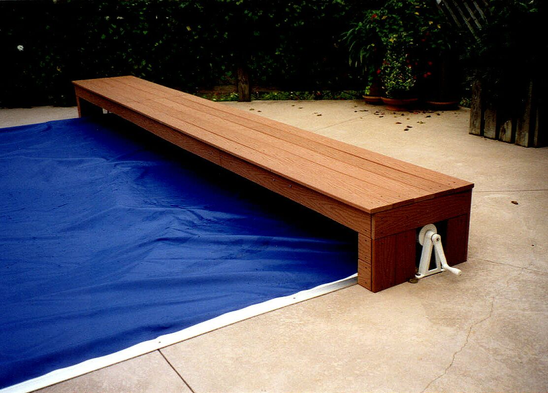 Coverstar Manual Retractable Pool Cover - Up to 599 Sq Ft